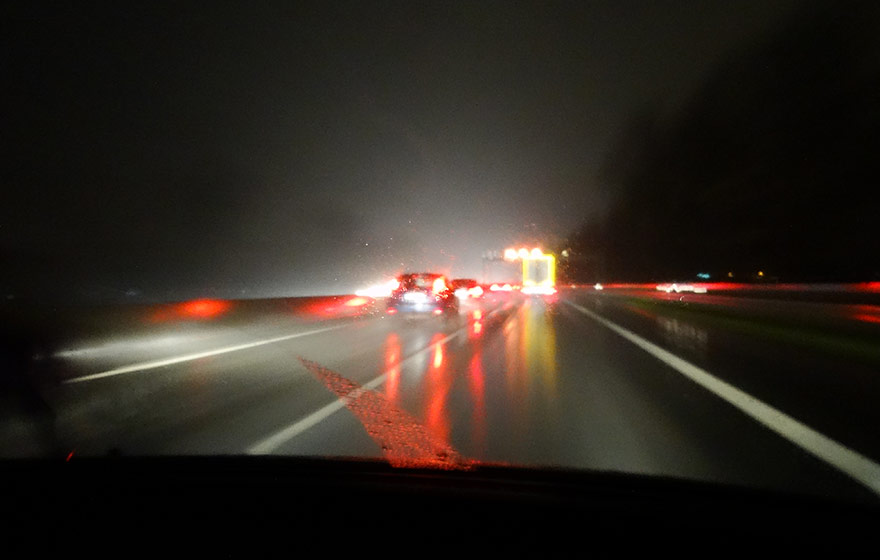 Interpol-Mitarbeiter: „Hört auf, ältere Opfer von KI-Betrug zu stigmatisieren“